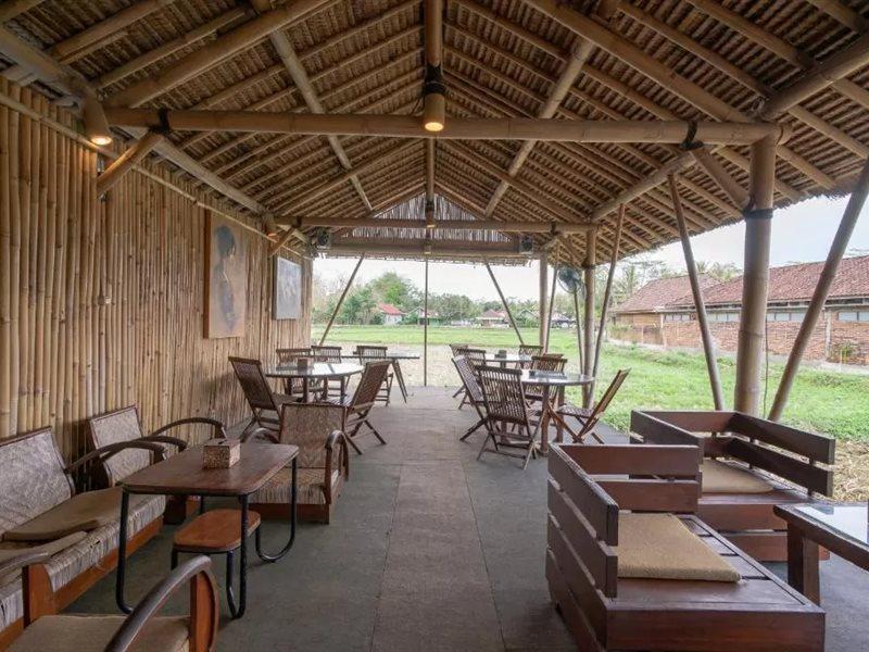 Muntilan Oyo2380阿莱亚旅馆酒店 外观 照片