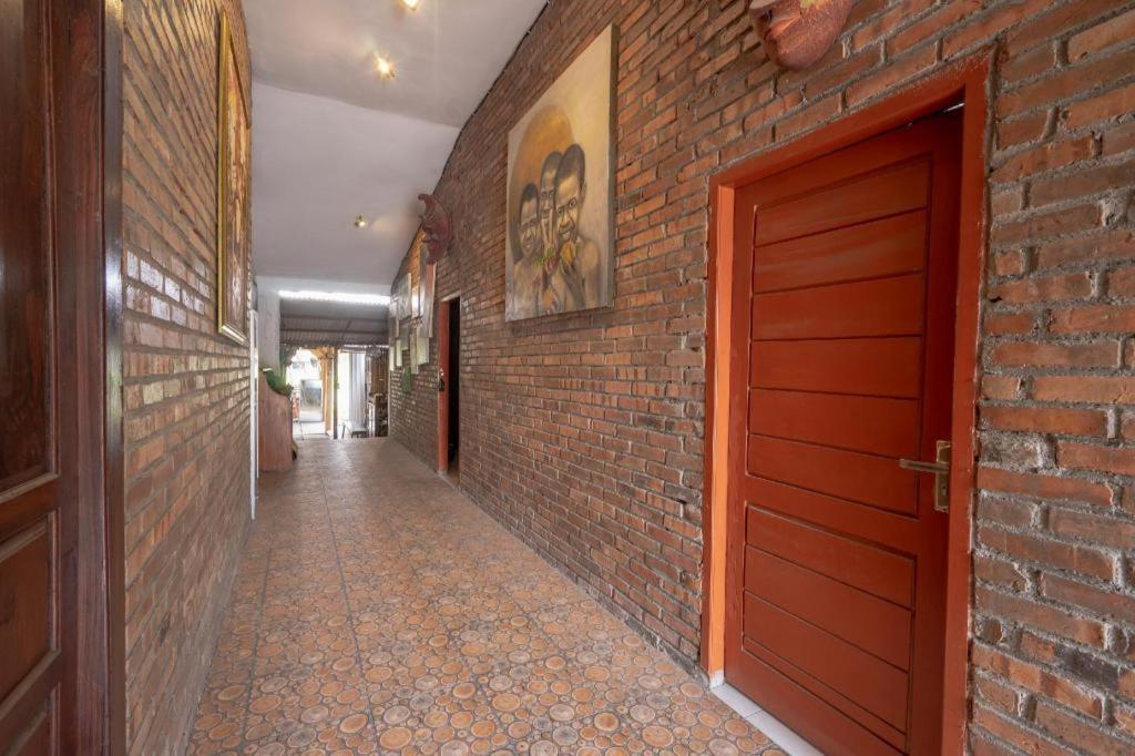 Muntilan Oyo2380阿莱亚旅馆酒店 外观 照片